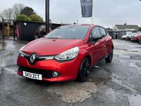 Used Renault Clio IV Dynamique 90 HP (66 kW) 2013 Red Hatchback