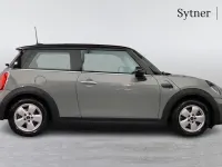 Used Mini Cooper Classic 134 HP (98 kW) 2022 Grey Hatchback