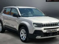 Used Jeep Avenger Altitude 101 HP (74 kW) 2024 Grey SUV