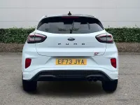 Używany Ford Puma ST 170 KM (125 kW) 2023 Biały SUV