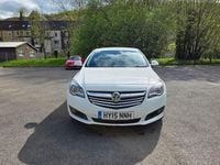 Used Vauxhall Insignia Elite 140 HP (102 kW) 2015 White Hatchback