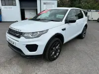 Used Land Rover Discovery 5 Landmark 2019 White SUV