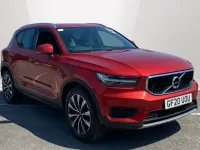 Used Volvo XC40 Momentum 150 HP (110 kW) 2020 Red SUV