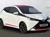 Used Toyota Aygo x-press 69 HP (50 kW) 2018 White Hatchback