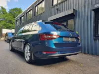 Used Skoda Superb SE L Executive 190 HP (139 kW) 2017 Blue Estate
