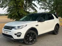 Used Land Rover Discovery Sport SE 2017 White SUV