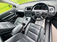 Begagnad Audi A6 Business 170 HK (125 kW) 2010 Svart Sedan