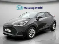 Używany Toyota C-HR 140 KM (102 kW) 2026 SUV