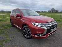 Used Mitsubishi Outlander P-HEV 199 HP (146 kW) 2016 Red Estate