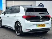 Usado VW ID.3 Pro 150 kW (204 CV) 2026 Blanco Utilitario