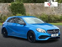 Begagnad Mercedes A200 AMG Line Premium 2017 Blå Halvkombi