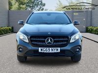 Used Mercedes GLA180 Urban 122 HP (89 kW) 2019 Black SUV