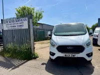 Used Ford Transit Custom Limited 130 HP (95 kW) 2021 Frozen white (solid colour) Van