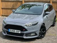 Used Ford Focus ST 250 HP (183 kW) 2016 Grey Hatchback