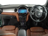 Used Mini Cooper Exclusive 134 HP (98 kW) 2021 Green Hatchback