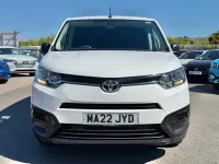 Used Toyota Proace Active 100 HP (73 kW) 2022 White MPV