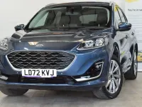 Käytetty Ford Kuga Vignale 225 HP (165 kW) 2022 Sininen Katumaasturi