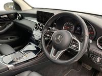 Used Mercedes GLC220 194 HP (142 kW) 2020 White Estate