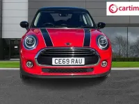 Usado Mini Cooper Classic 136 CV (100 kW) 2019 Rojo Utilitario