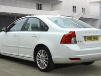 Used Volvo S40 SE 115 HP (84 kW) 2011 White Sedan