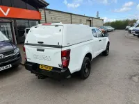 Used Isuzu D-Max 163 HP (119 kW) 2021 White Pickup