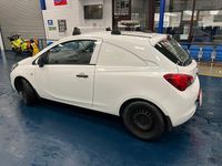 Used Vauxhall Corsa 75 HP (55 kW) 2018 White Van