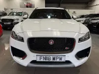 Used Jaguar F-Pace Supercharged 380 HP (279 kW) 2018 White SUV