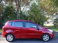 Used Ford B-MAX Zetec 95 HP (69 kW) 2017 Red MPV
