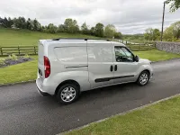 Used Fiat Doblò Trekking 105 HP (77 kW) 2022 Silver MPV