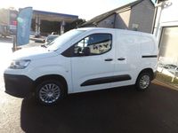 Used Citroën Berlingo 75 HP (55 kW) 2021 White MPV