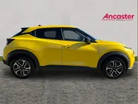 Used Nissan Juke N-Connecta 114 HP (83 kW) 2025 Yellow SUV