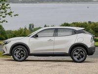 New Alfa Romeo GT Junior 136 HP (100 kW) 2025 Bicolour special paint  brera red with black roo Hatchback