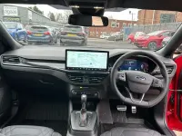Used Ford Focus ST-Line X 153 HP (112 kW) 2025 Red Estate