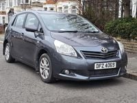 Used Toyota Verso 2010 Grey MPV