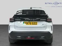 Used Citroën e-C4 113 kW (154 HP) 2025 White Hatchback