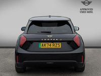 Used Mini Cooper SE Hatch 158 kW (215 HP) 2024 Black Hatchback