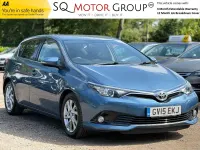 Used Toyota Auris Business Edition 2015 Blue Hatchback
