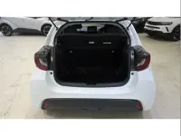 Used Toyota Yaris 116 HP (85 kW) 2023 White Hatchback