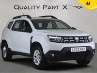 Used Dacia Duster Comfort 91 HP (66 kW) 2022 White Hatchback