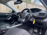 Used Peugeot 308 Allure 130 HP (95 kW) 2019 Grey Hatchback