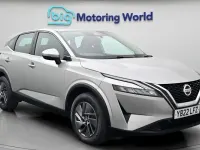 Used Nissan Qashqai Acenta Premium 140 HP (102 kW) 2022 Silver SUV
