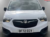 Used Vauxhall Combo 101 HP (74 kW) 2022 White MPV