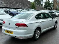 Used VW Passat SE 2015 White Sedan