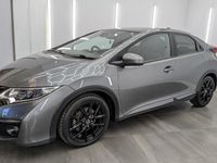 Begagnad Honda Civic Sport 100 HK (73 kW) 2016 Silver Halvkombi