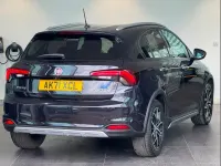 Used Fiat Tipo Cross 100 HP (73 kW) 2022 Black Hatchback