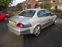 Usado Jaguar X-type 130 HP (95 kW) 2005 Prateado Sedan