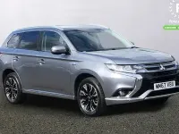 Usado Mitsubishi Outlander P-HEV 203 HP (149 kW) 2018 Cinzento Carrinha