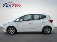 Used Hyundai ix20 SE 125 HP (91 kW) 2016 White Hatchback