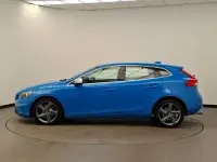 Used Volvo V40 R-Design 122 HP (89 kW) 2016 Blue Hatchback