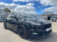 Used Ford Focus ST 250 HP (183 kW) 2017 Black Hatchback